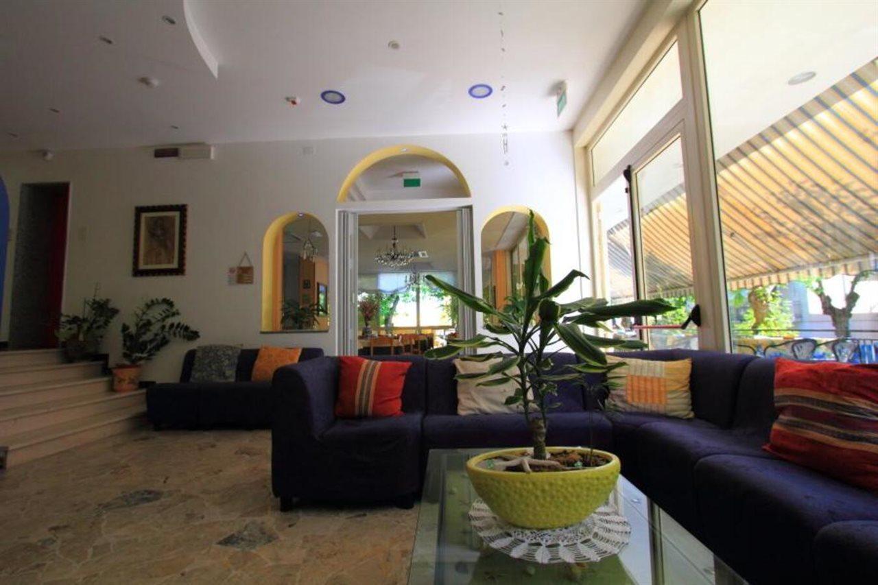Hotel Moby Dick Rimini Buitenkant foto